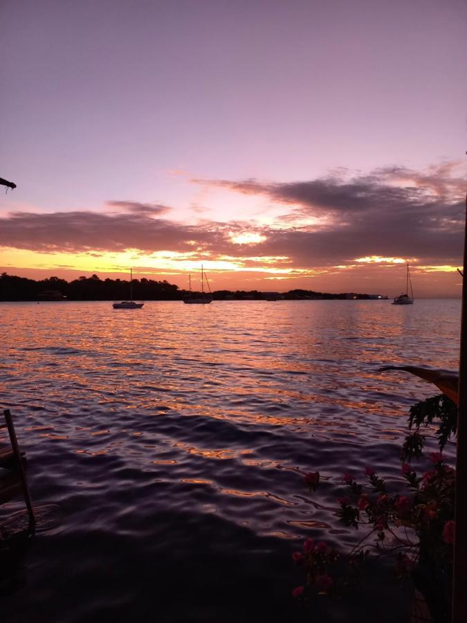 Villa Casa Elba Sobre El Mar Bocas del Toro Exterior foto